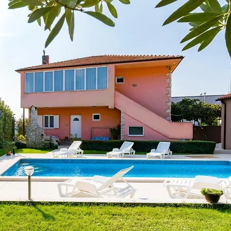 Apartamento Holiday House Damir - 1 And 2 - Happy Pula