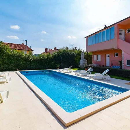 Holiday House Damir - 1 And 2 - Happy Apartment *