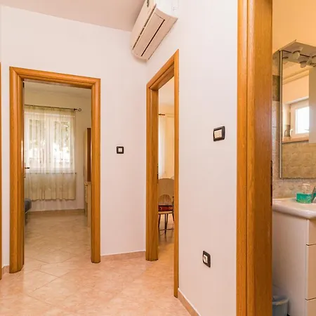 Holiday House Damir - 1 And 2 - Happy Pula